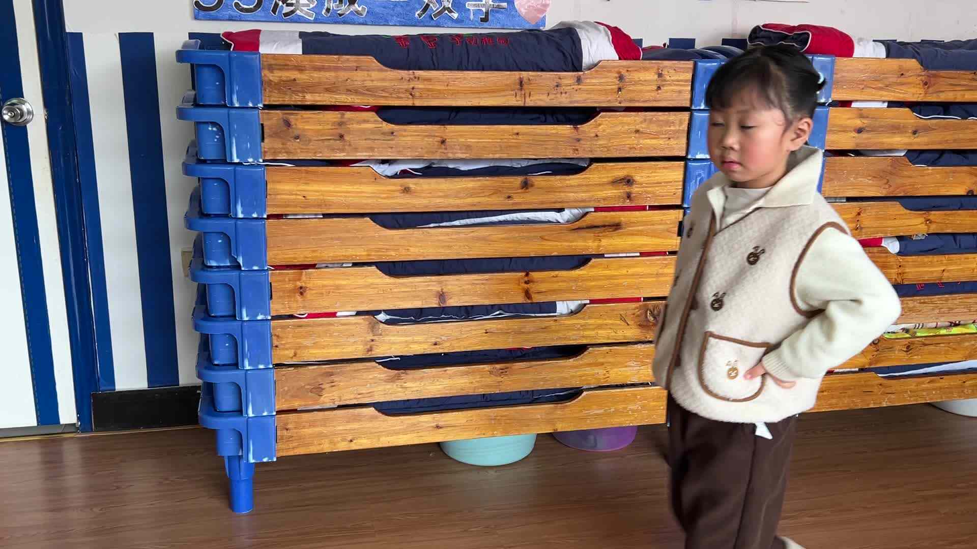 2026.3.5学A班张艺涵——拿、放水杯