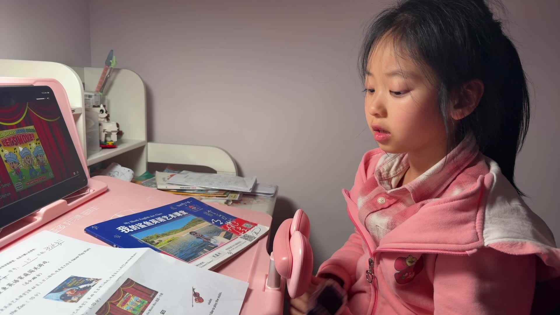 2026级B班20260311吴晨希闯关练习-鲨鱼英语.mp4