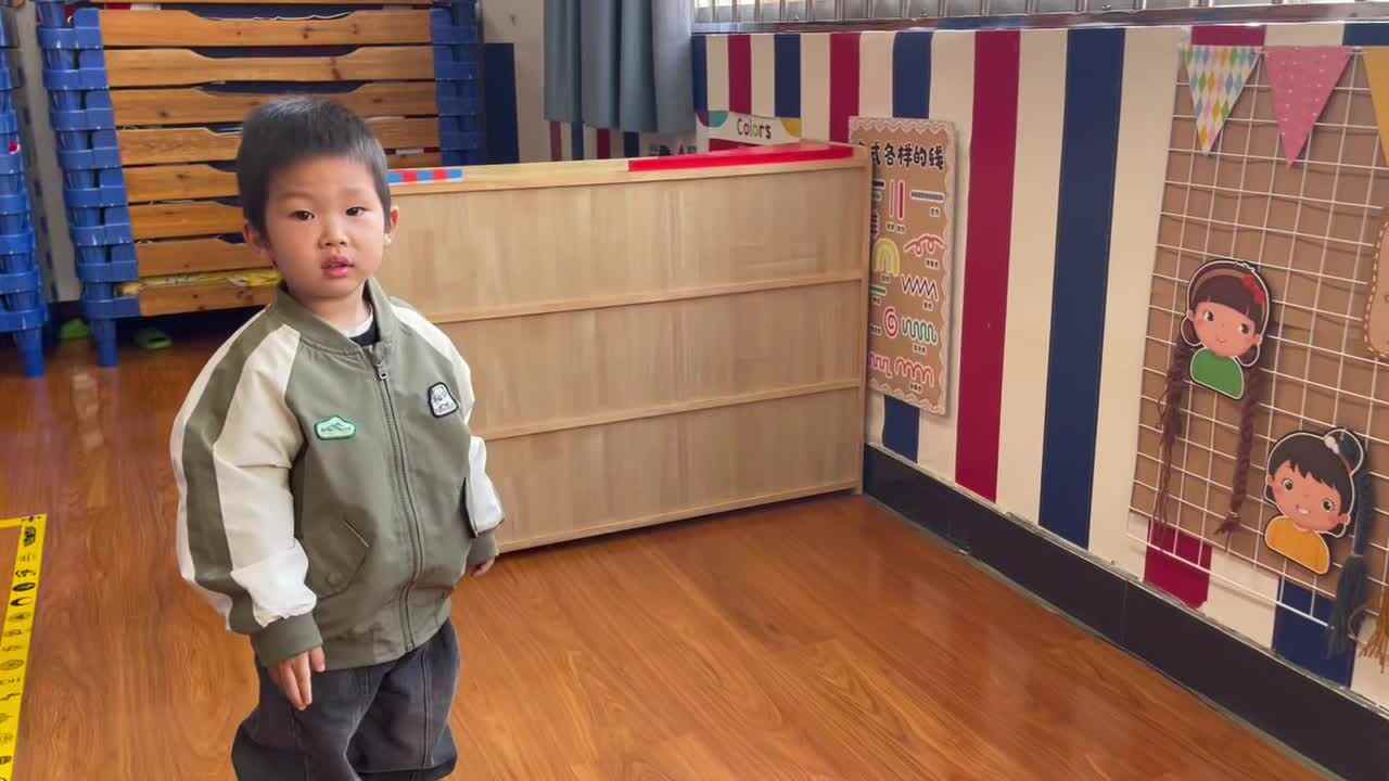 2026.3.10-肖肖-认识颜色《红黄蓝》