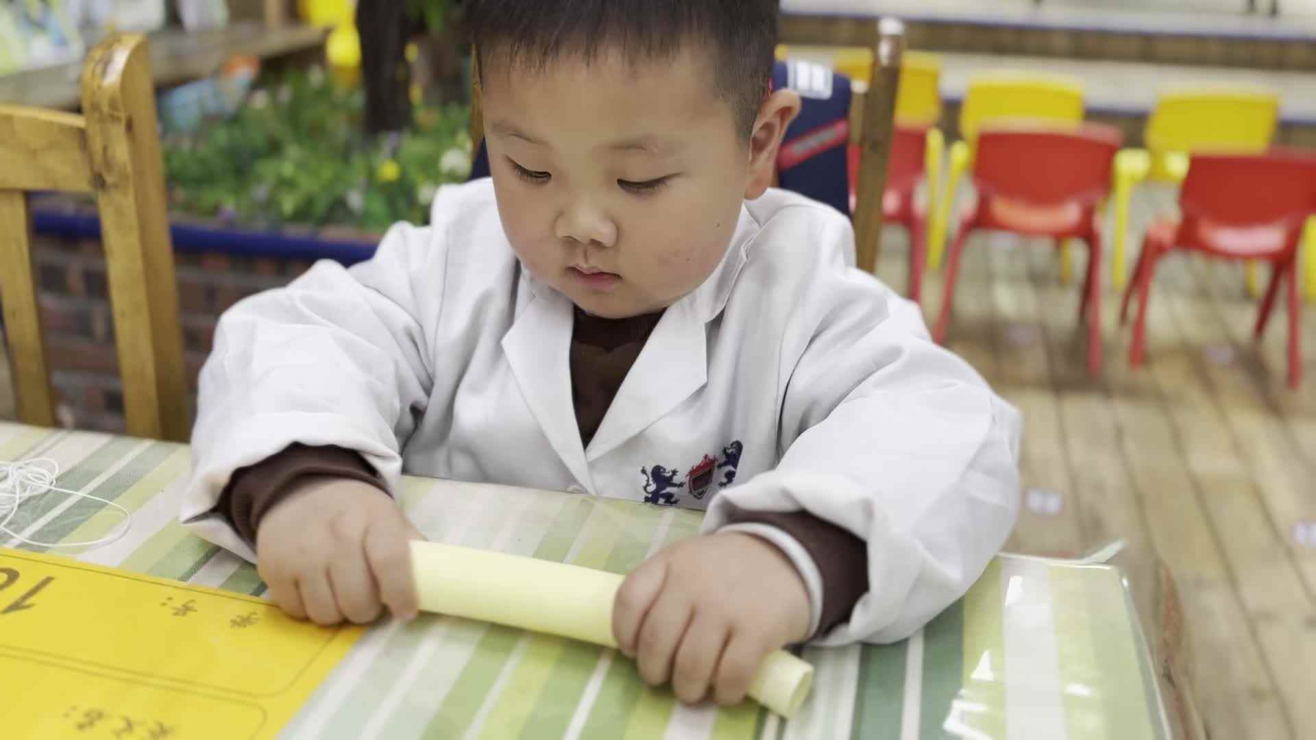 2026.3.25  实验中班 杨卓为 科学课.mp4