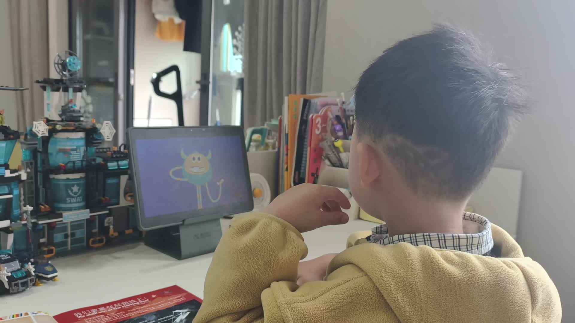 2026.3.29大A班李楷延——观看英语视频