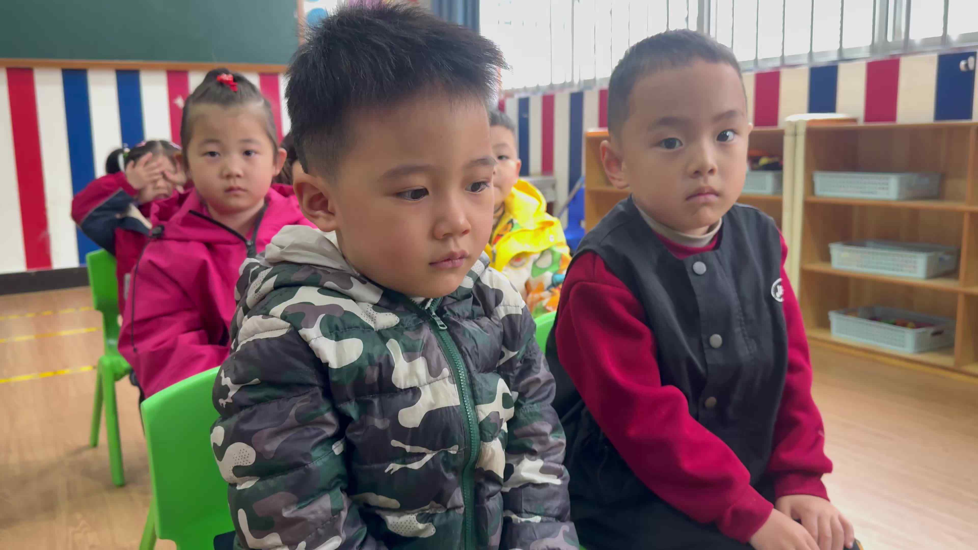 2026.3.4中A班向政栩——坐姿练习