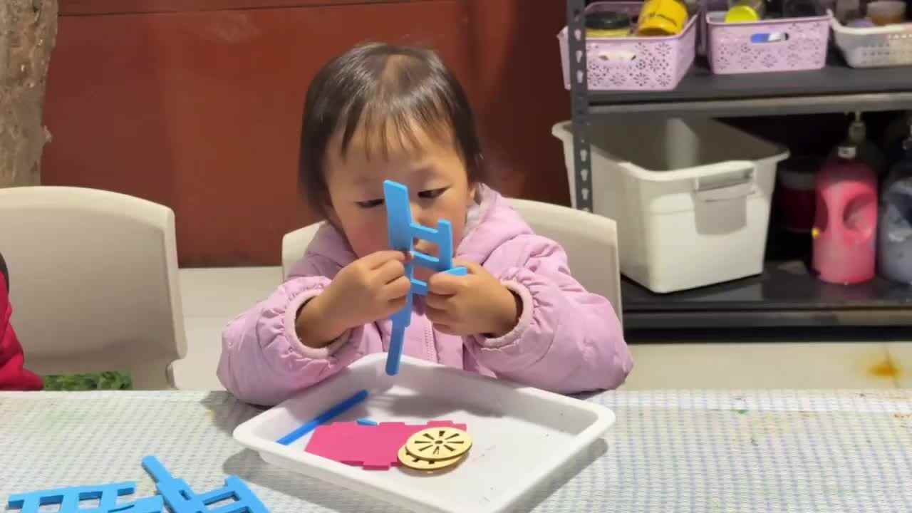 2026.3.17实验小班11号陈舒梦——手推车