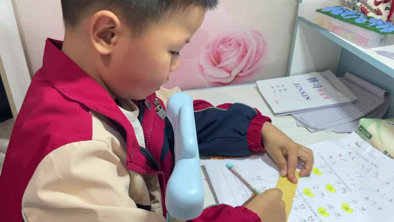 ⁣⁣3.30 学b 田熙辰（完成作业单） trim.6E78FEB0-8776-48FB-BFE9-3F8F48E3ADF1.MOV