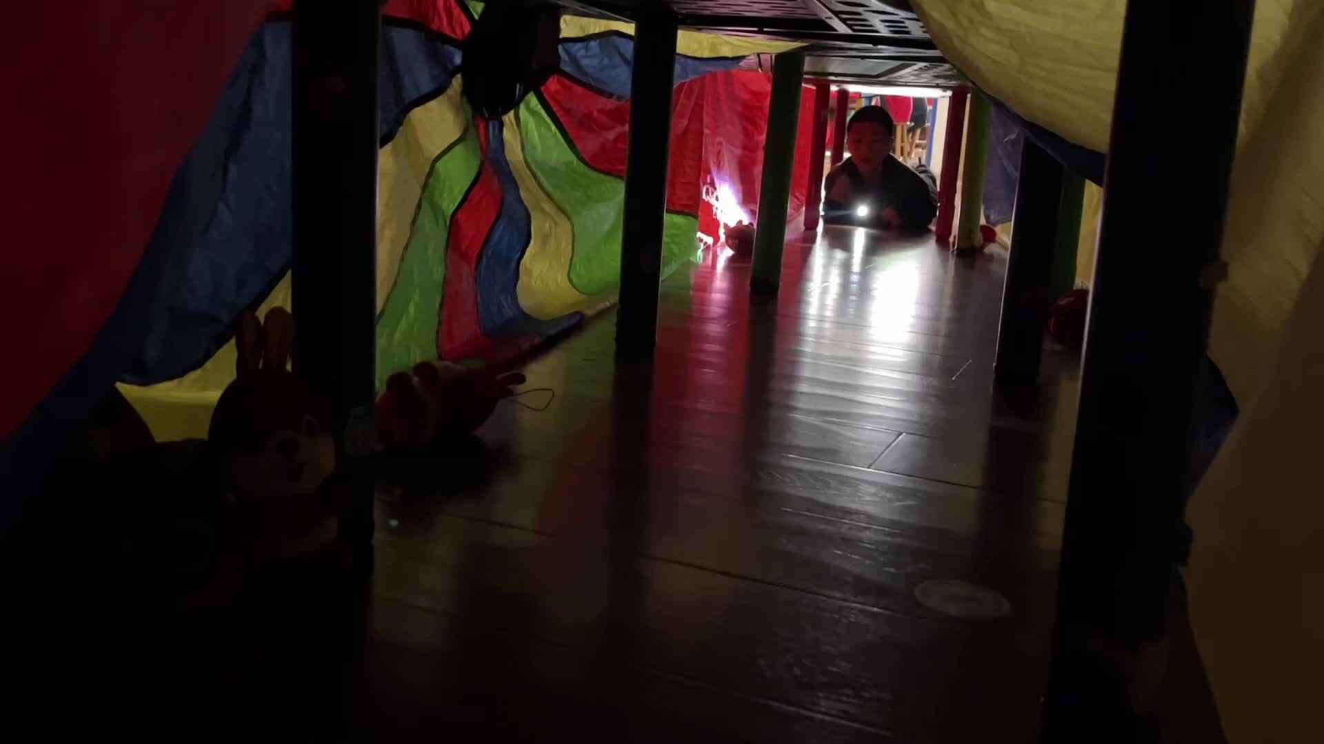 ⁣⁣⁣⁣⁣⁣⁣⁣⁣2026.3.26实验1班 黑夜寻宝 朱乔溪