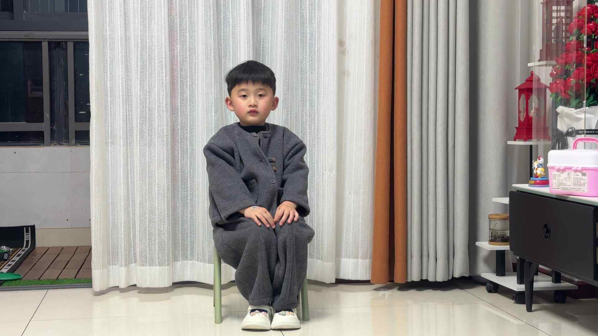 2026.3.3大A班李楷延——站姿坐姿练习.mp4