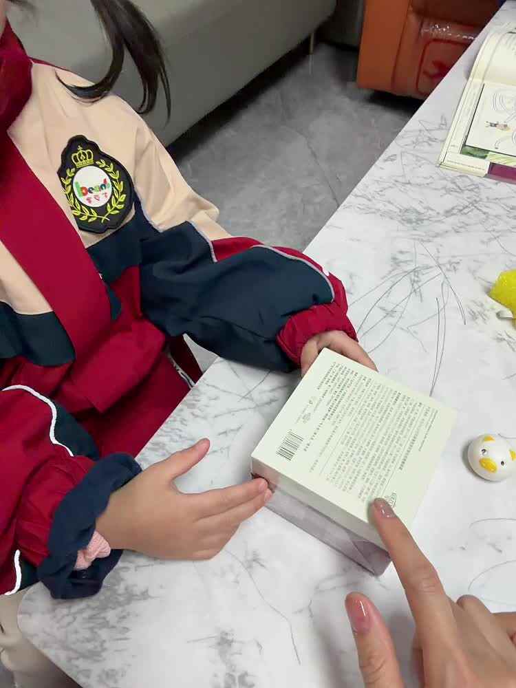 ⁣⁣2026.3.25.李佳彤.从玩具里认识《三角形.圆形.正方形.》家庭闯关练习。