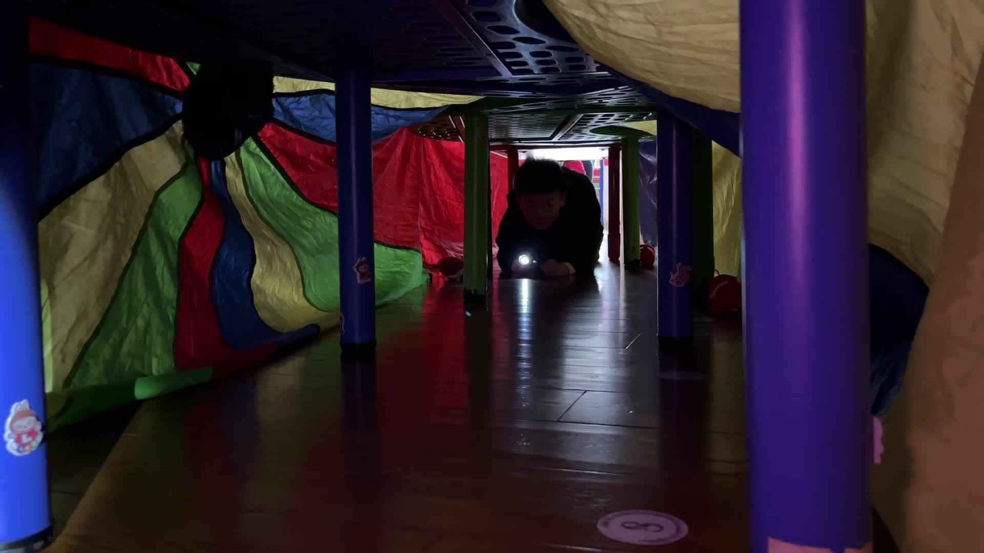 ⁣⁣⁣⁣⁣⁣⁣⁣⁣⁣⁣⁣2026.3.26实验1班 黑夜寻宝 黄初然