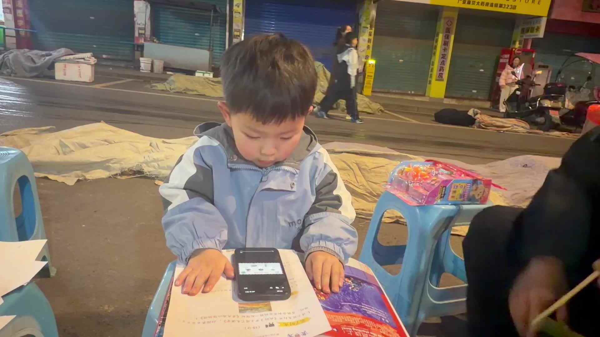 2026年3月27日   黄钇然  跟读《Toys 朗读示范》家庭闯关练习