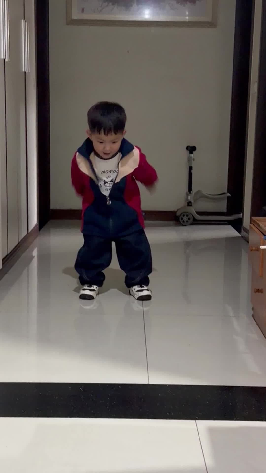 2026年3月23日   黄钇然体能训练《立定跳远》家庭闯关练习