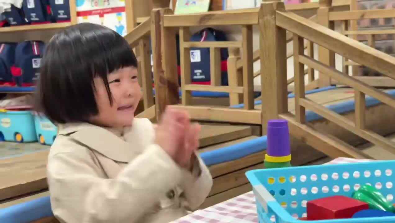 2026.3.10实验小班6号钟美岑—玩具建构.mp4