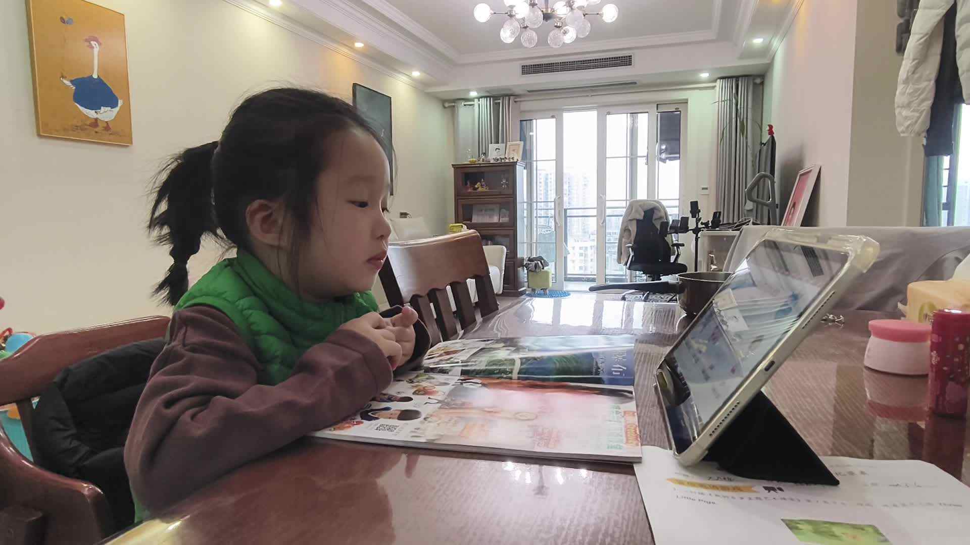 大A.班+2026.3.14+陈苏妍+《观看英语视频》