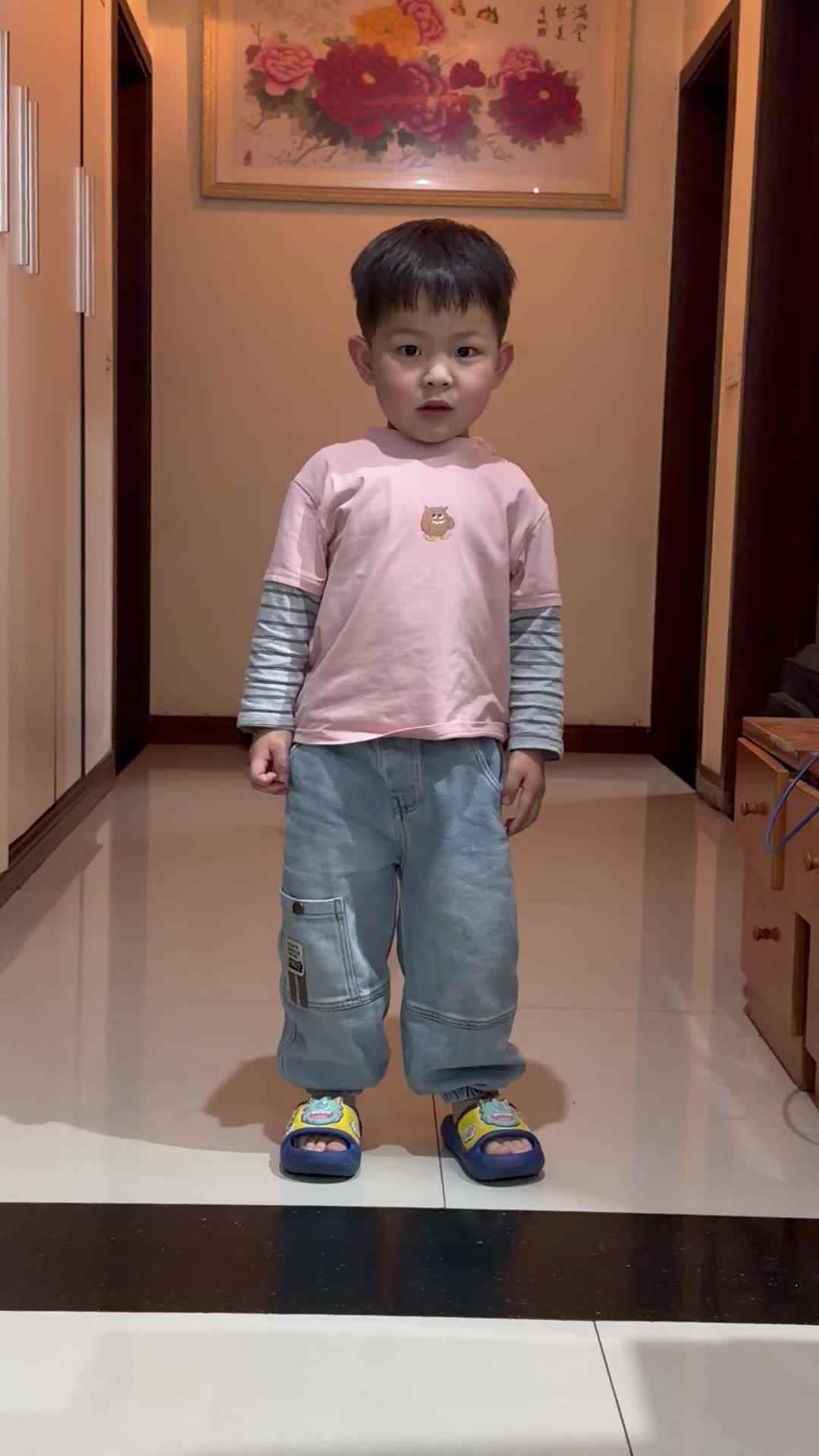 2026年3月30日    黄钇然  体能锻炼 《开合跳》家庭闯关练习