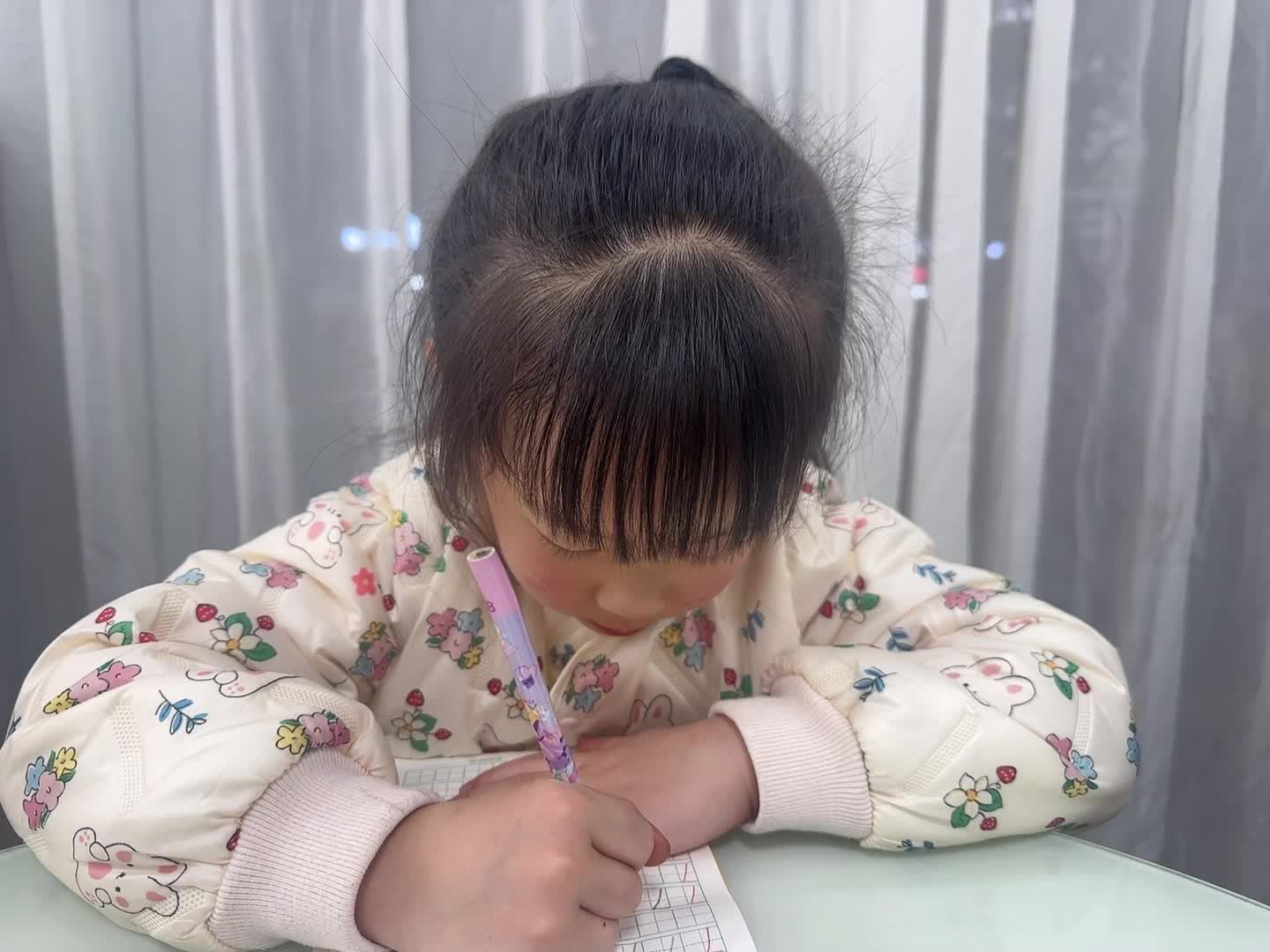 2026年3月25日大A班夏爱林～书写数字“7”