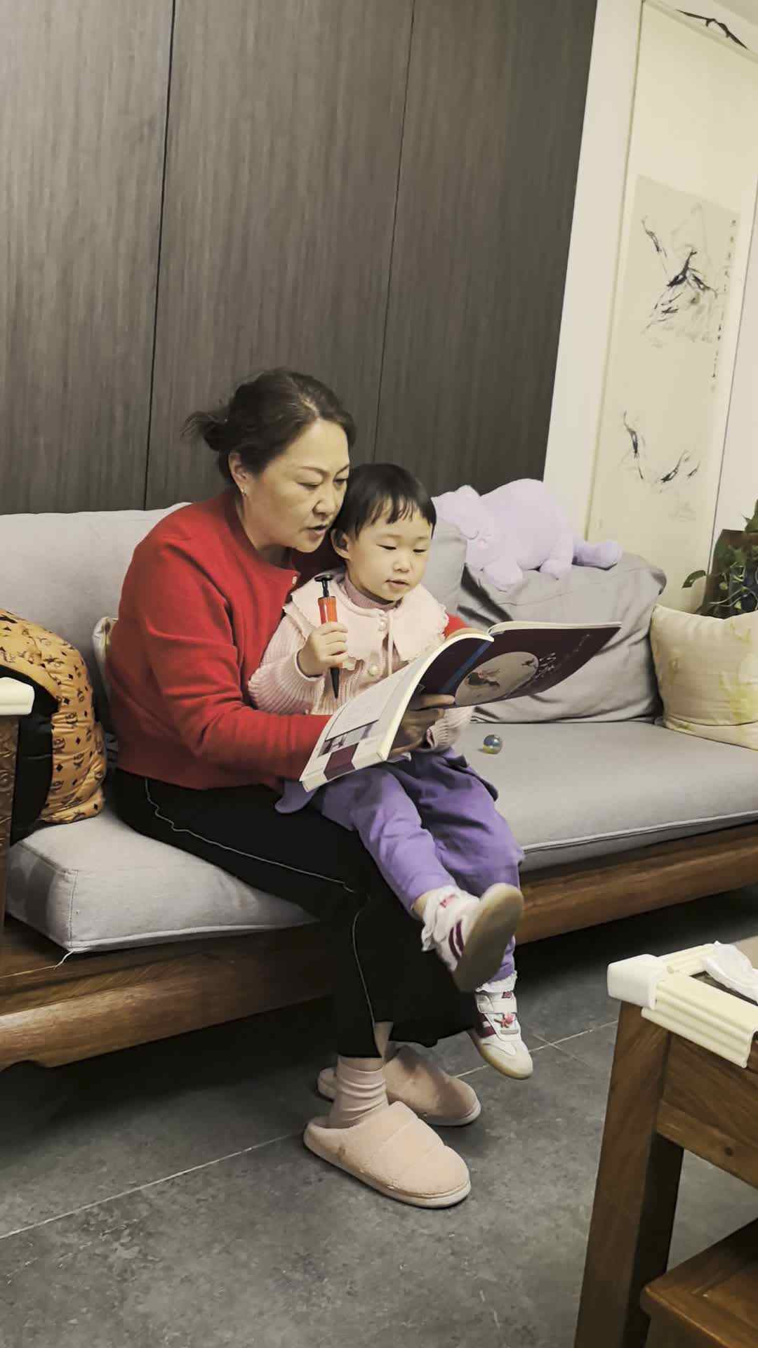 实验小班4号王艺霖朗诵《小池》.mp4