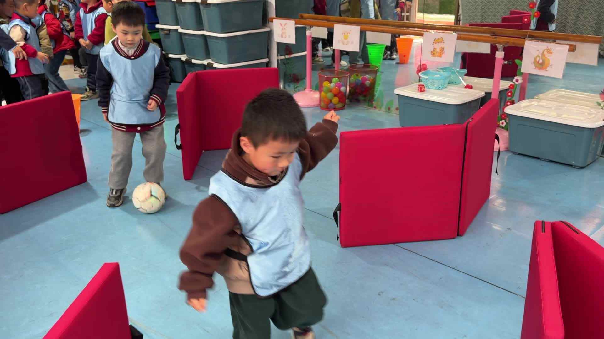 2026.3.9实验大班谷江钰、熊堇安——足球课堂