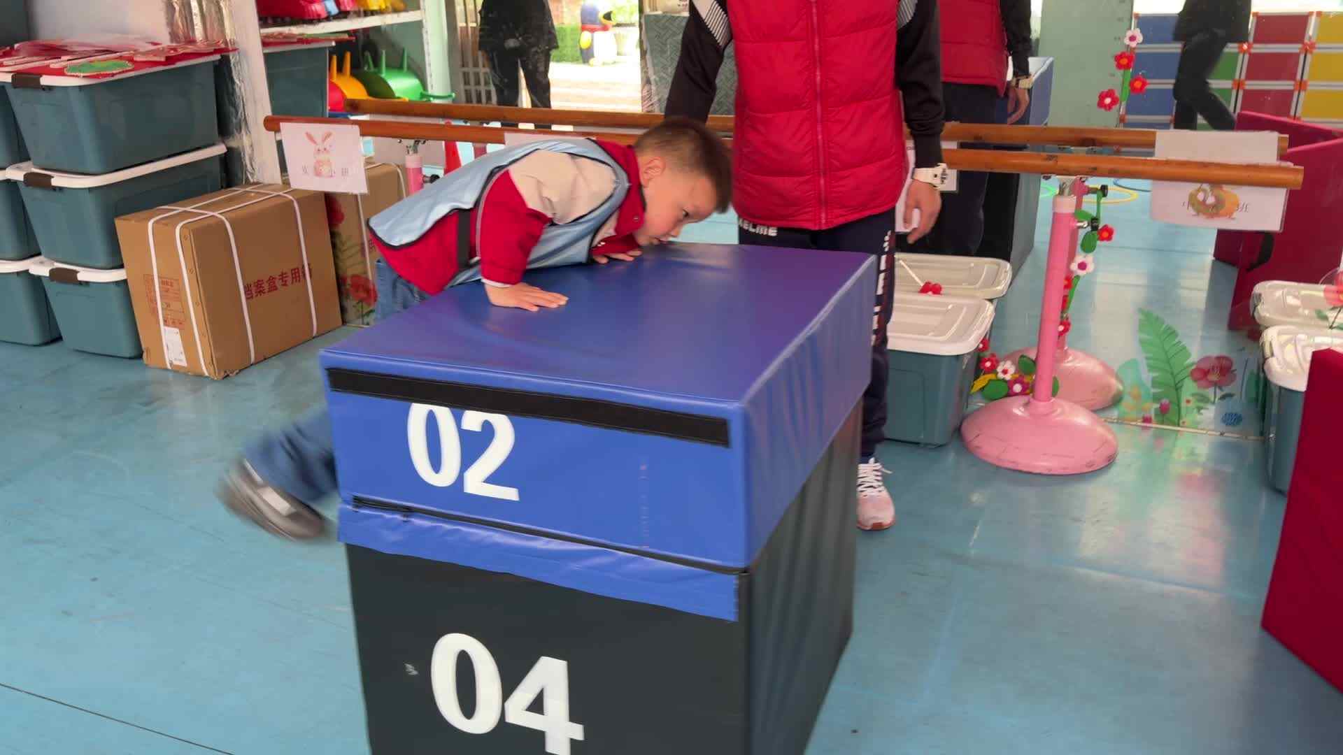 ⁣⁣2026.3.16实验大班 吴羡——足球课堂