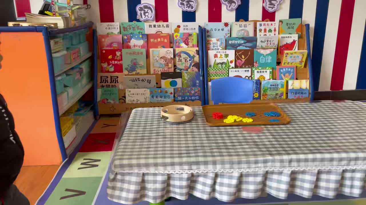 2026 3 10 刘佳铭 认识颜色《红黄蓝》