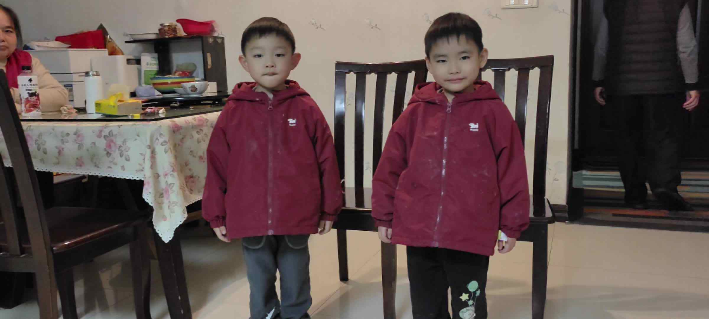 ⁣大A班2026.3.3李柯辰李柯佑站姿30秒.mp4