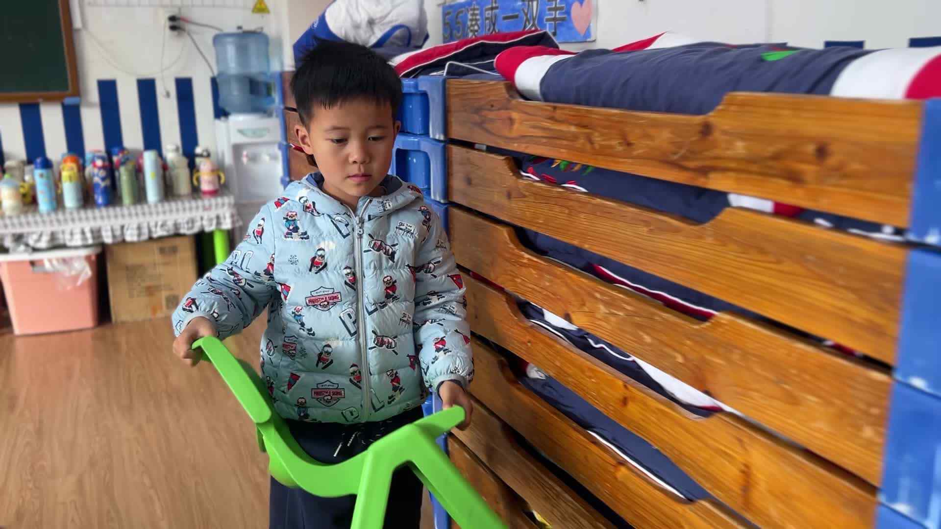 2026.3.9学A班董子彧———端椅子