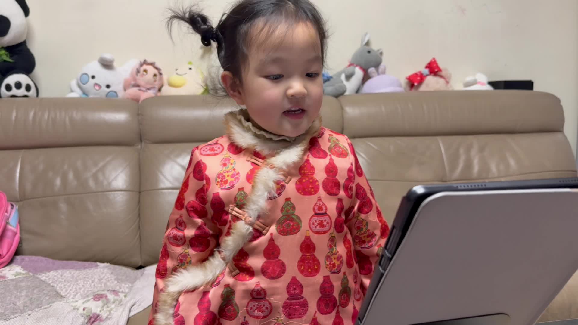 中A班陈品漪 3月3日学习《站姿歌》