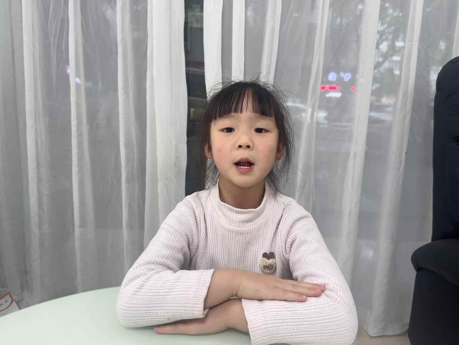 2026年3月27日大A班夏爱林～挽袖子