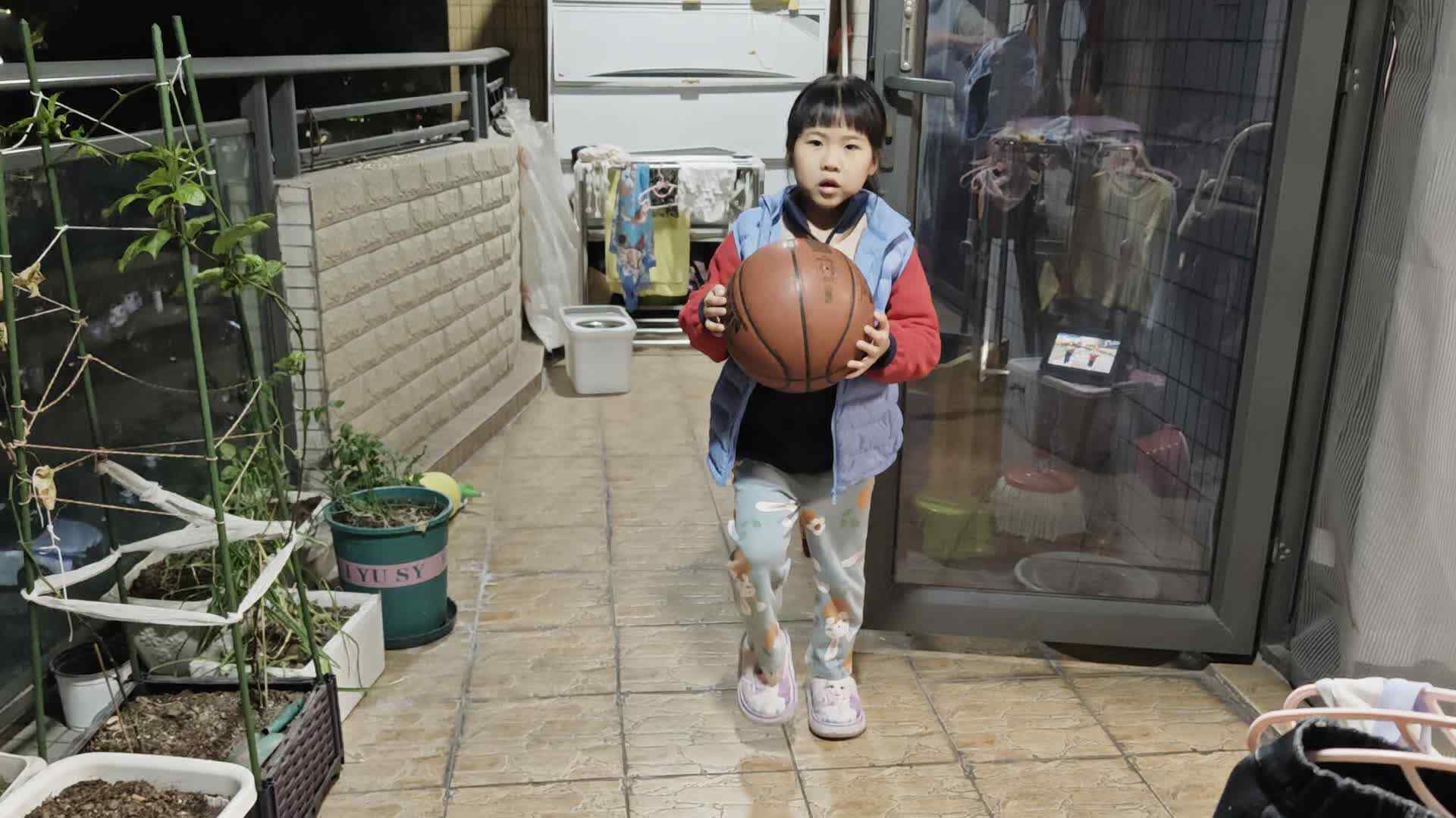 20260309学A于陈昱《篮球操》.mp4