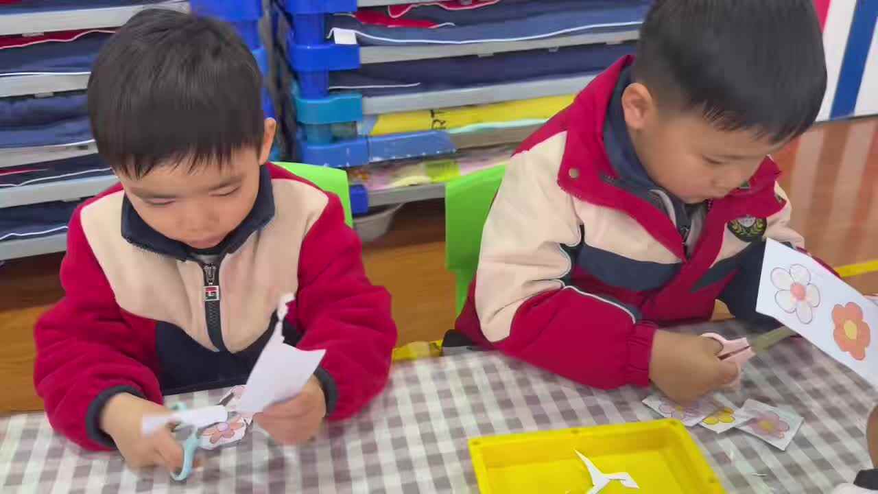 ⁣⁣⁣⁣⁣⁣⁣⁣⁣2026.3.24大A班徐浚源——剪纸