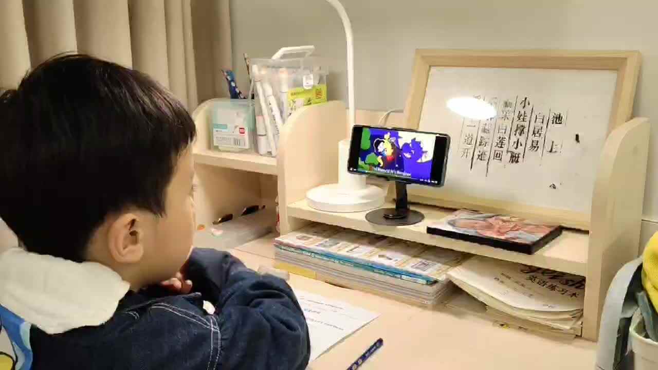 ⁣2026.3.25学B班 王千与 鲨鱼英语《hello around the world》