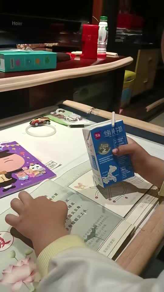 实验小班3号谢缙宇