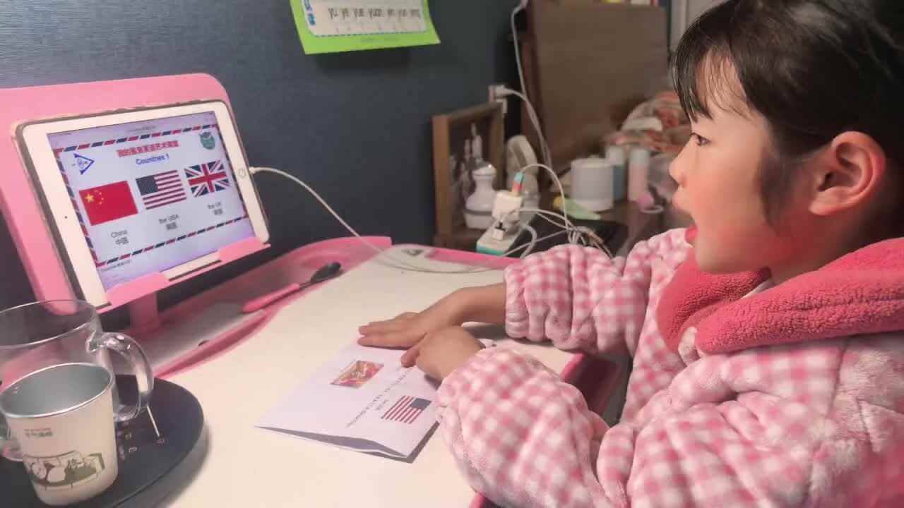 3.29 学前B班  徐子伊  看英语