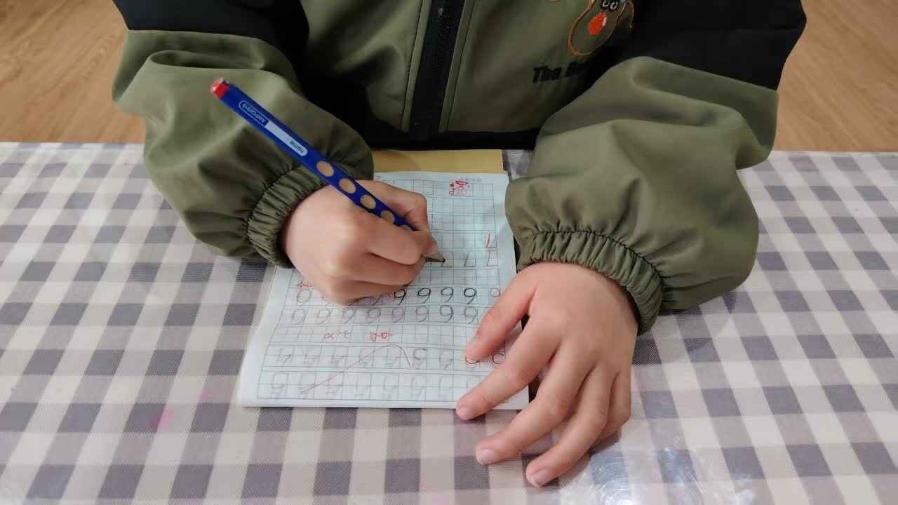 2026.3.25聂星然 书写数字7