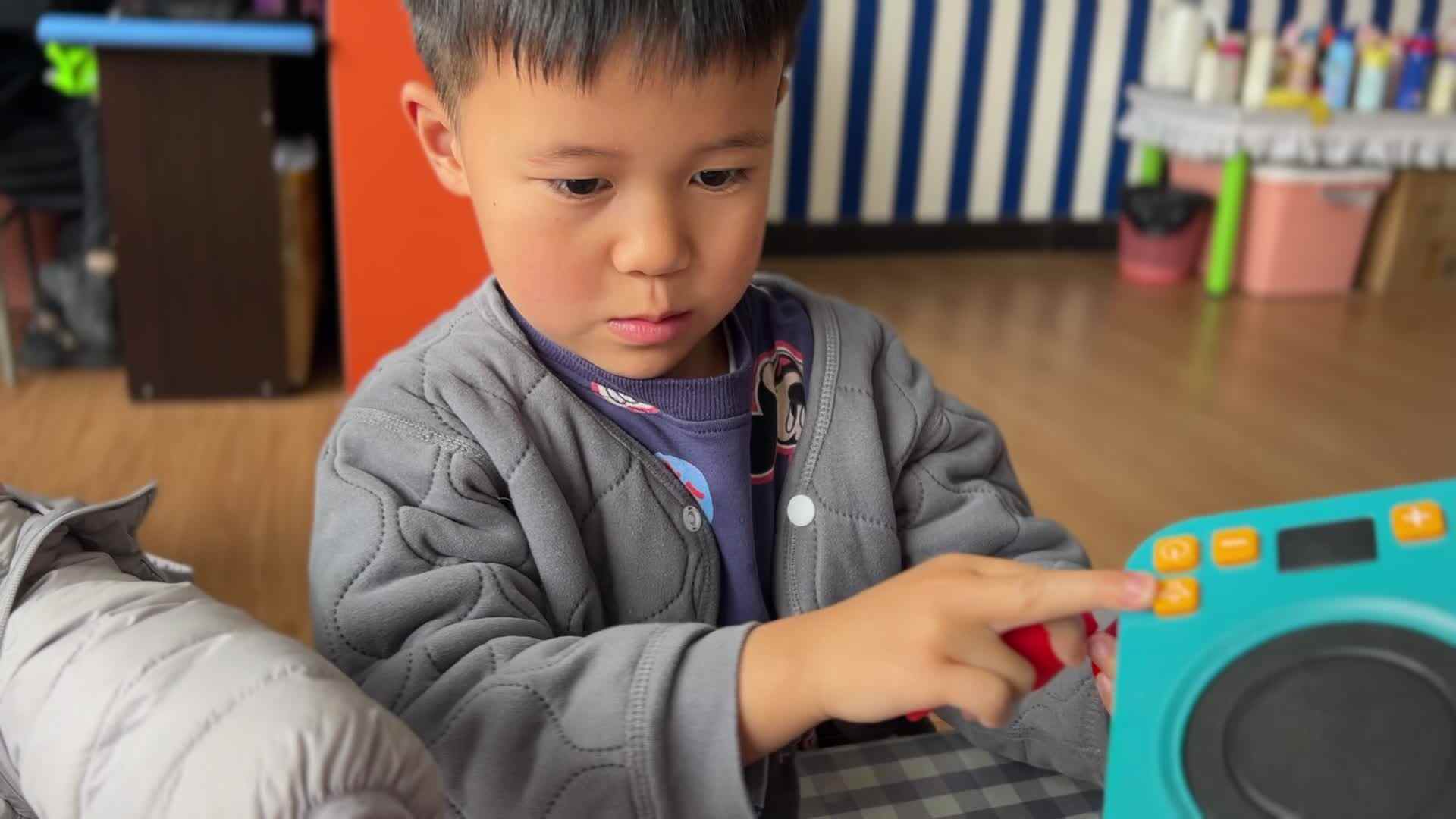 2026.4.2学A班董子彧——玩具时光