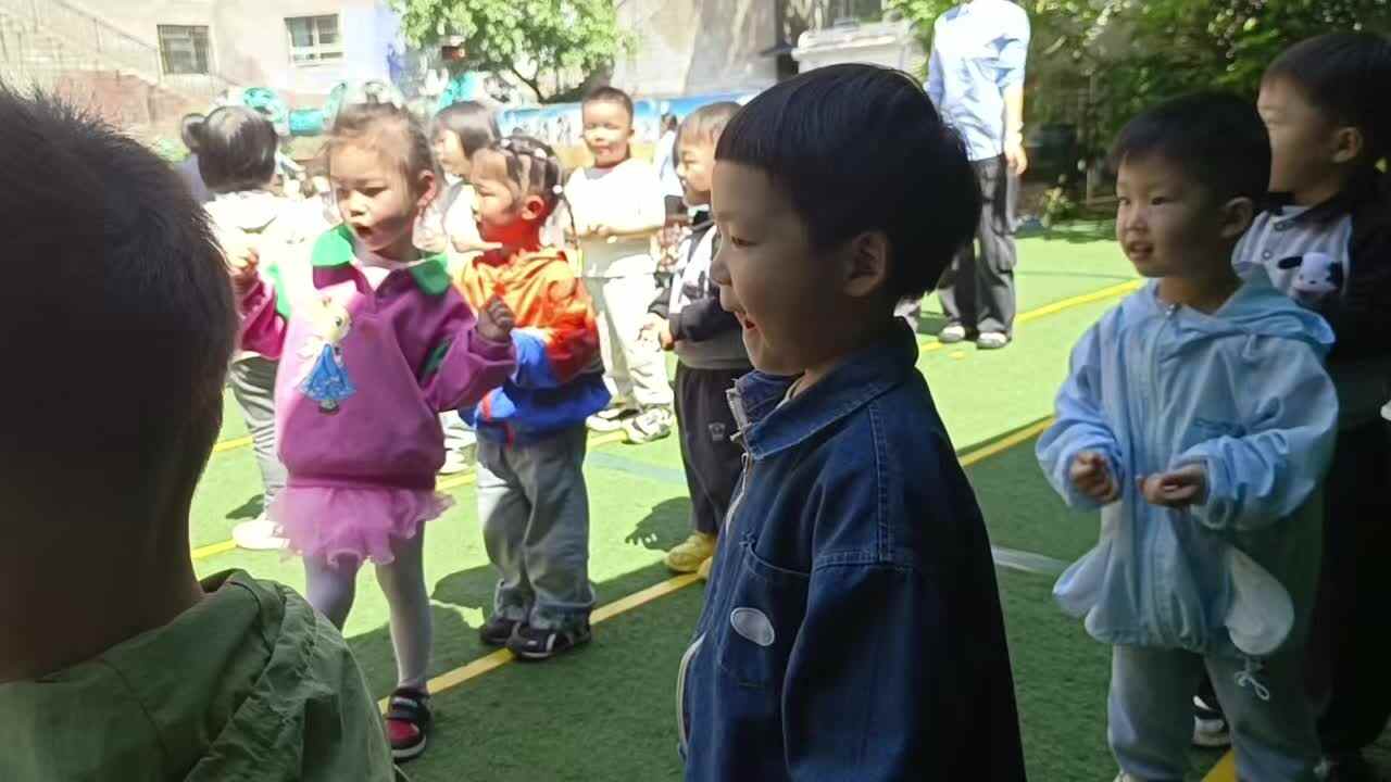 26.4.30 李君祁主题：早操活动（学校教育教学活动）