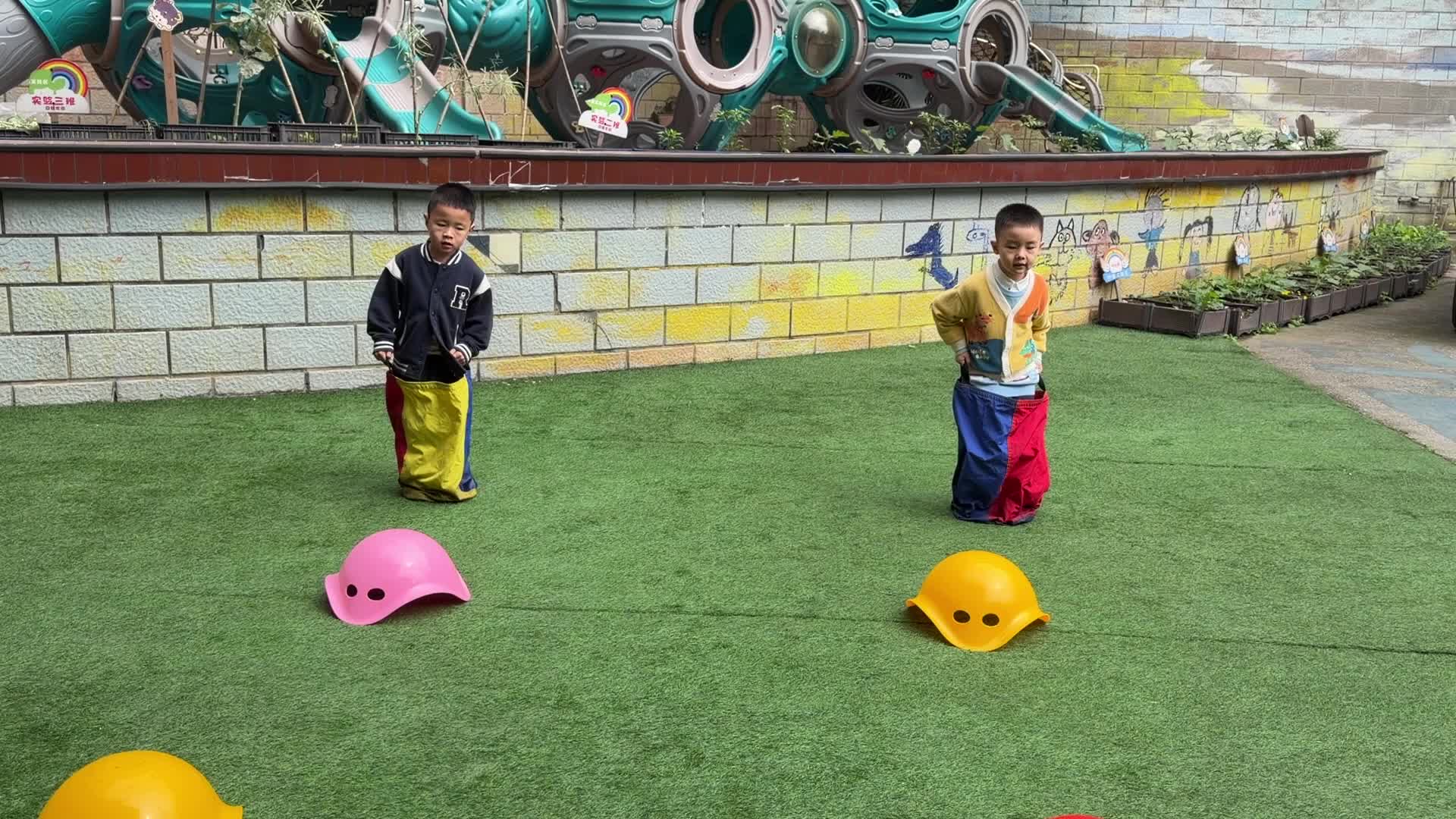 2026.4.9 实验大班 熊堇安、谷江钰——袋鼠跳跳跳