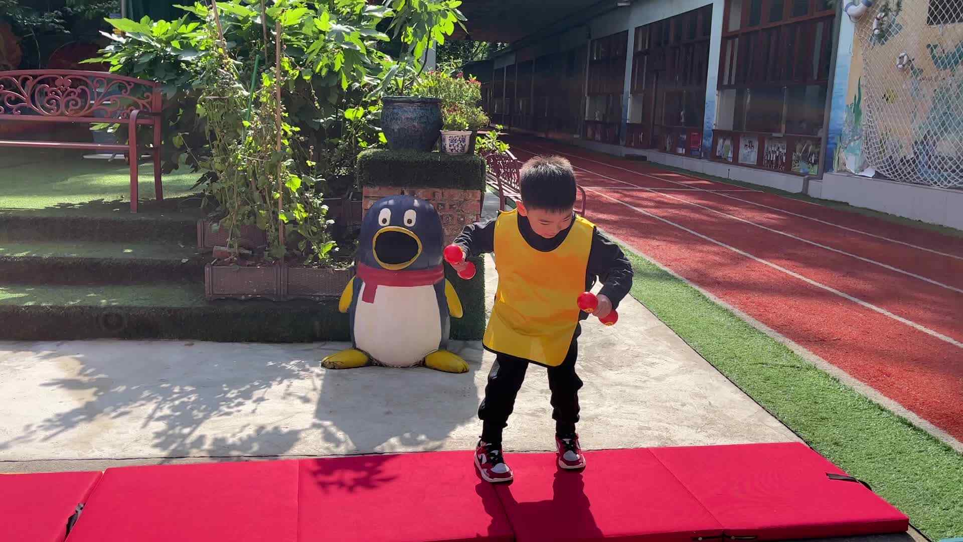 2026.4.30 实验1班体能活动