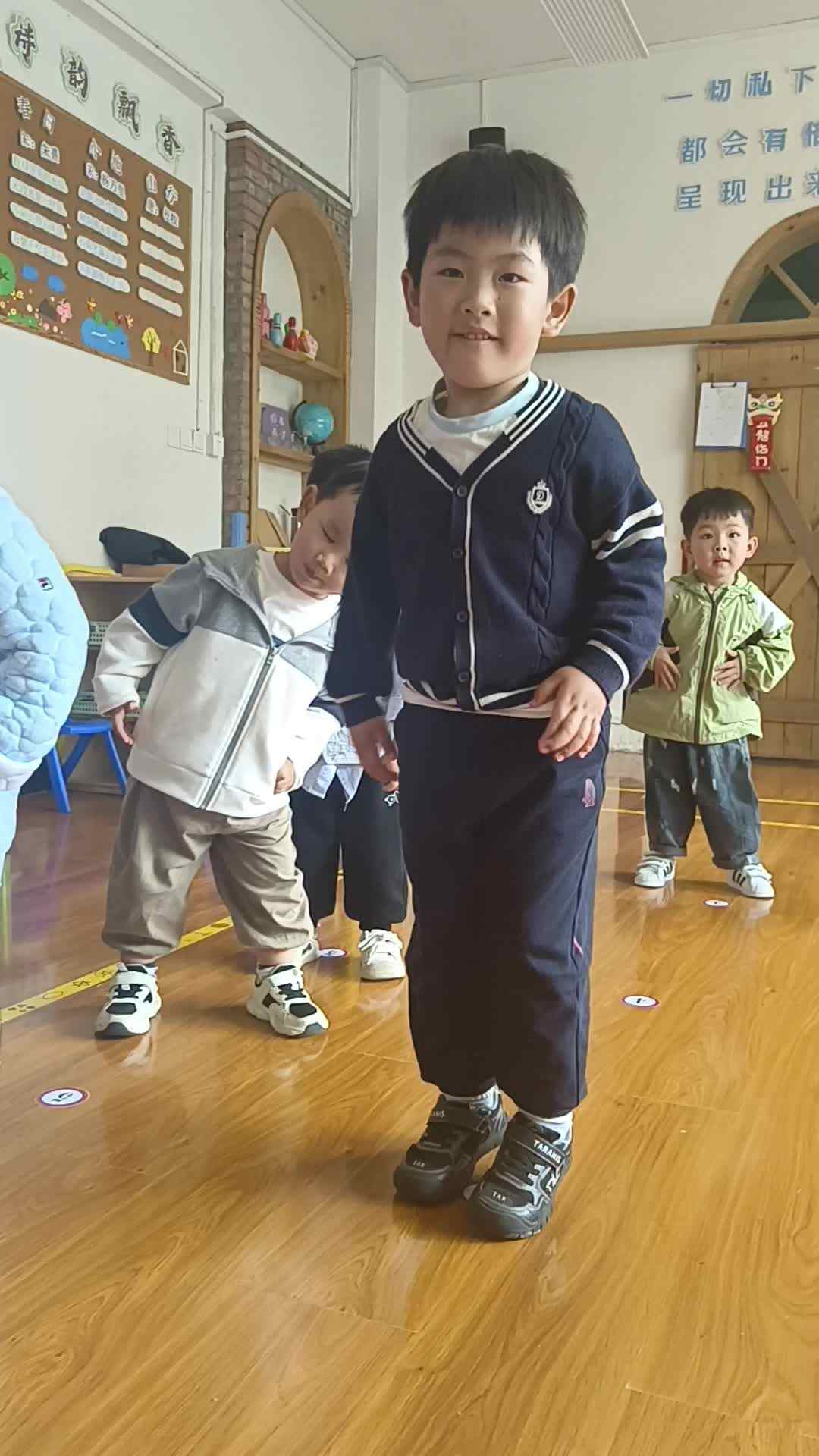 ⁣2026.4.8 杨佳齐《室内早操》（学校教育教学活动）