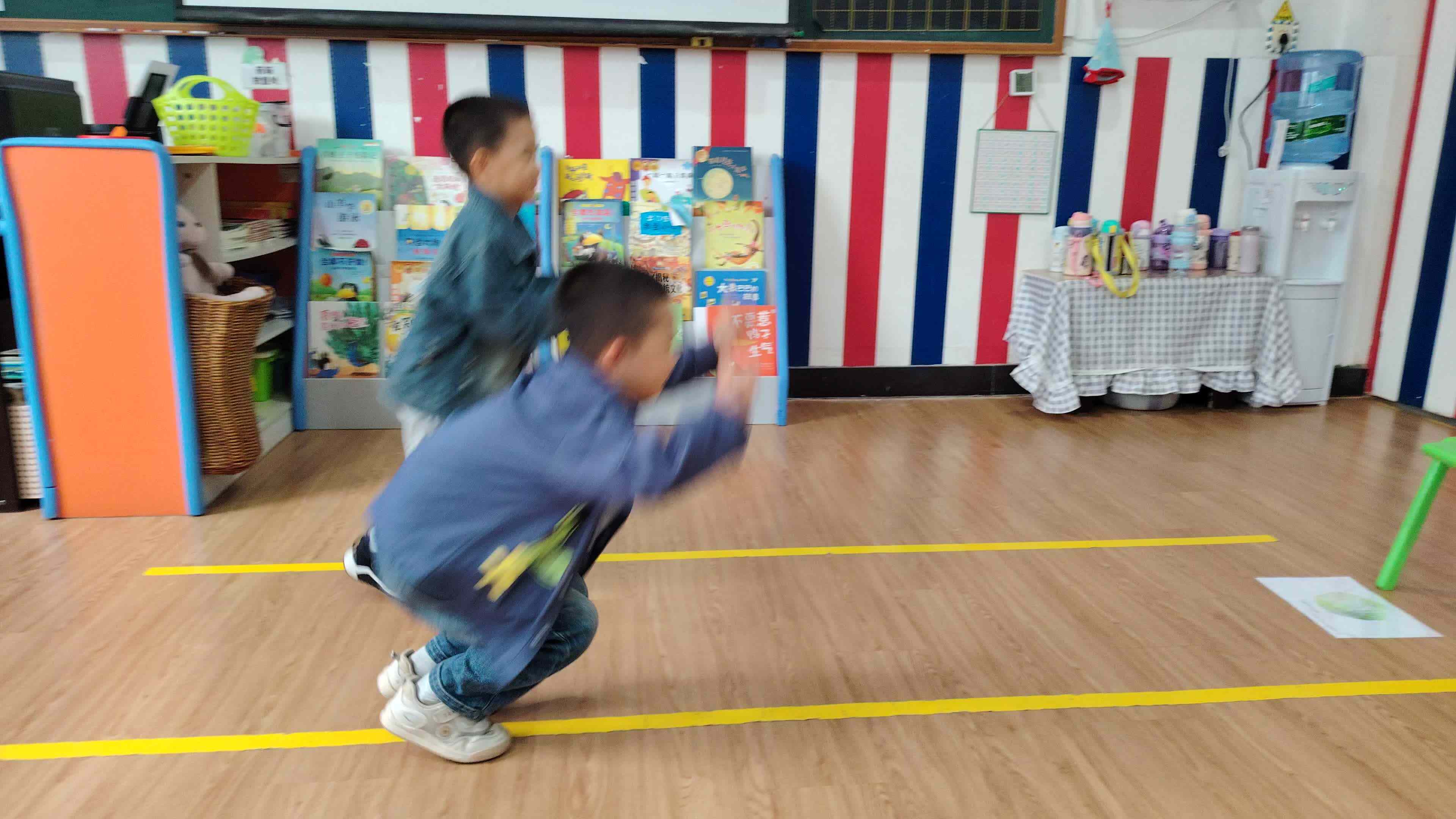 ⁣⁣⁣⁣⁣⁣⁣4.14 聂星然   英语小课堂