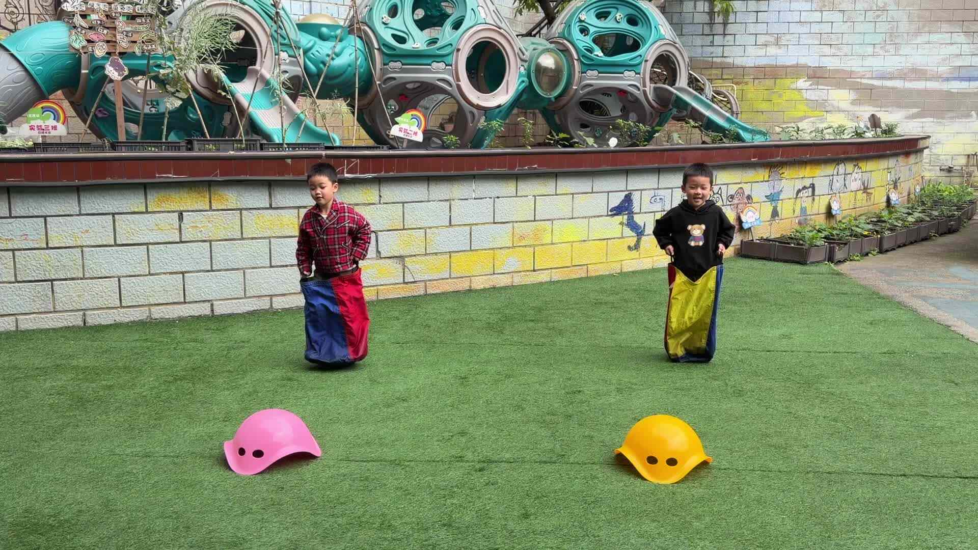 2026.4.9 实验大班 王子恒、陈柏然——袋鼠跳跳跳