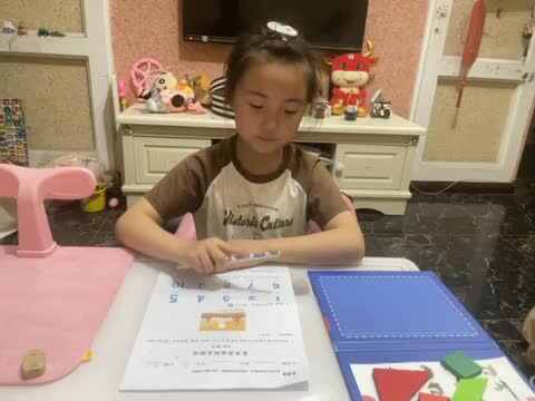 79794779541__E39A4B5A-C664-4234-B5CE-81EE57938845.MOV