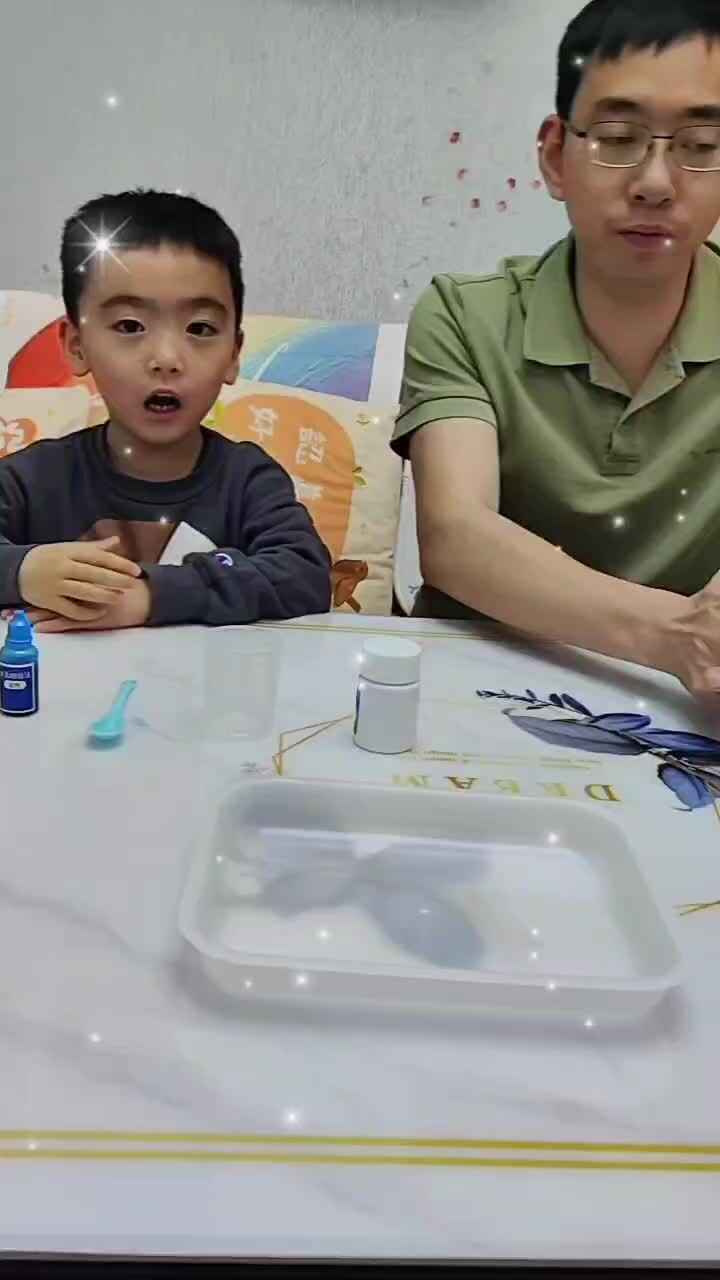 科学小实验——《人造雪》.mp4