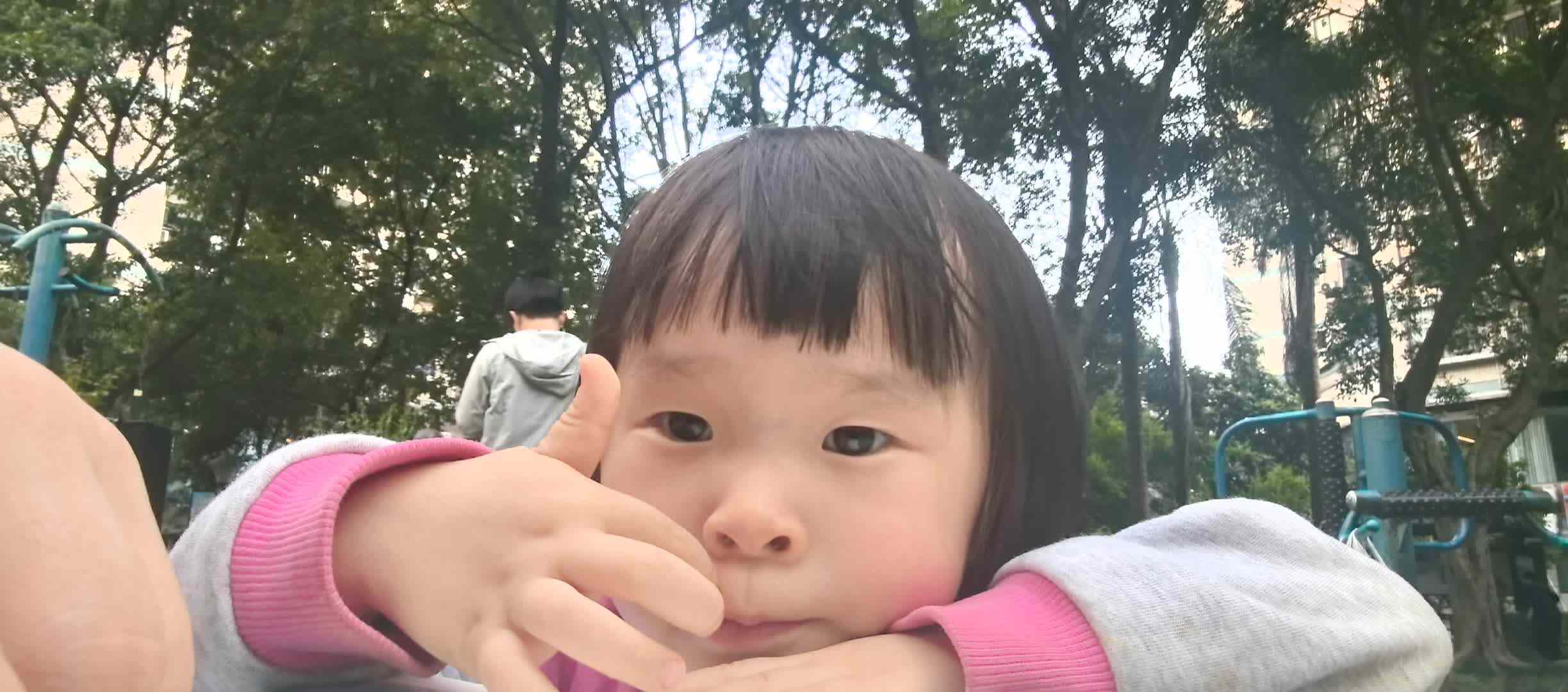 2026是0417傅屹彤读狼和小羊家庭闯关练习.mp4