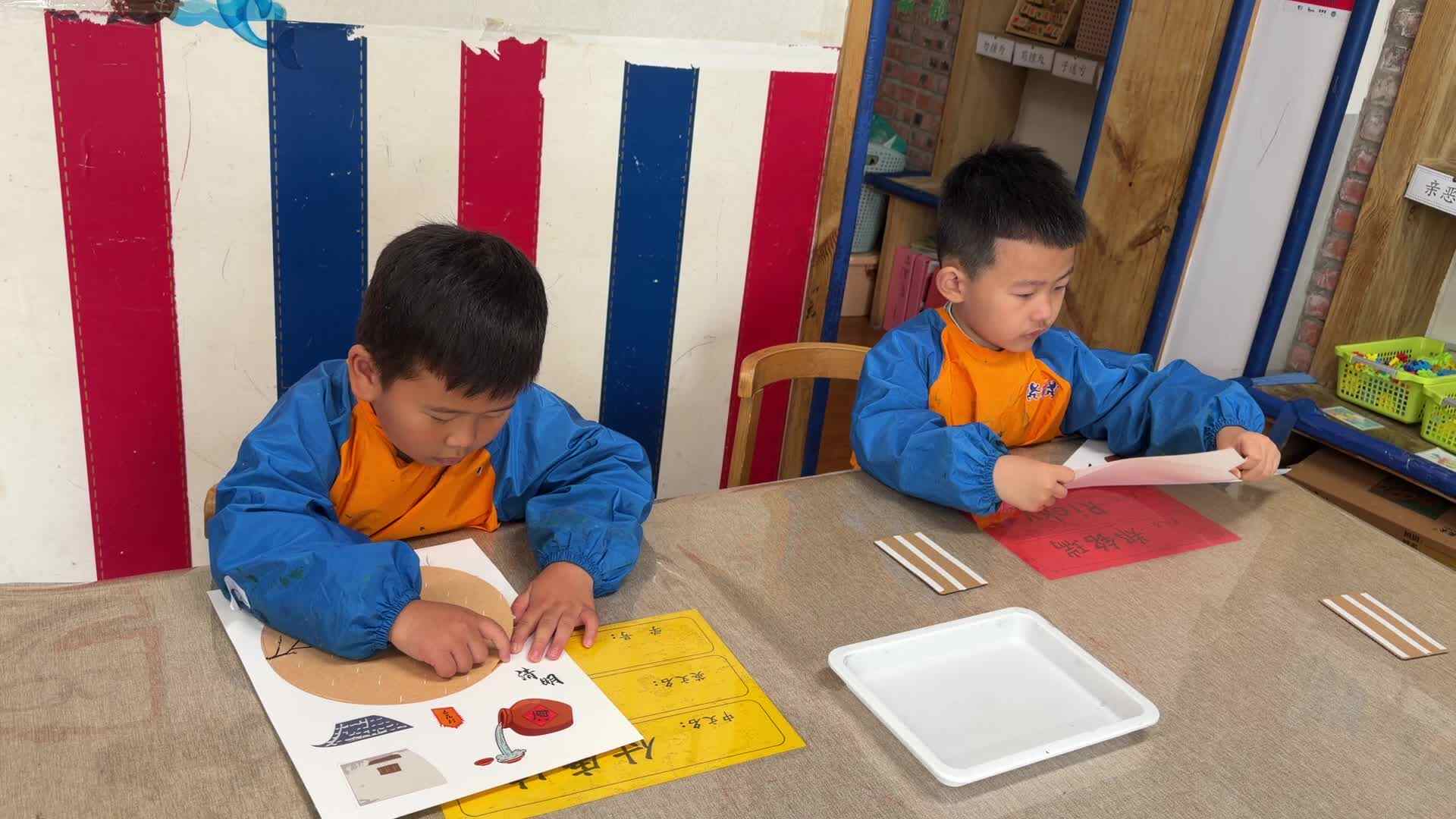 2026.4.1 实验大班付康岐、郑铭瑞——《清明雨中》手工