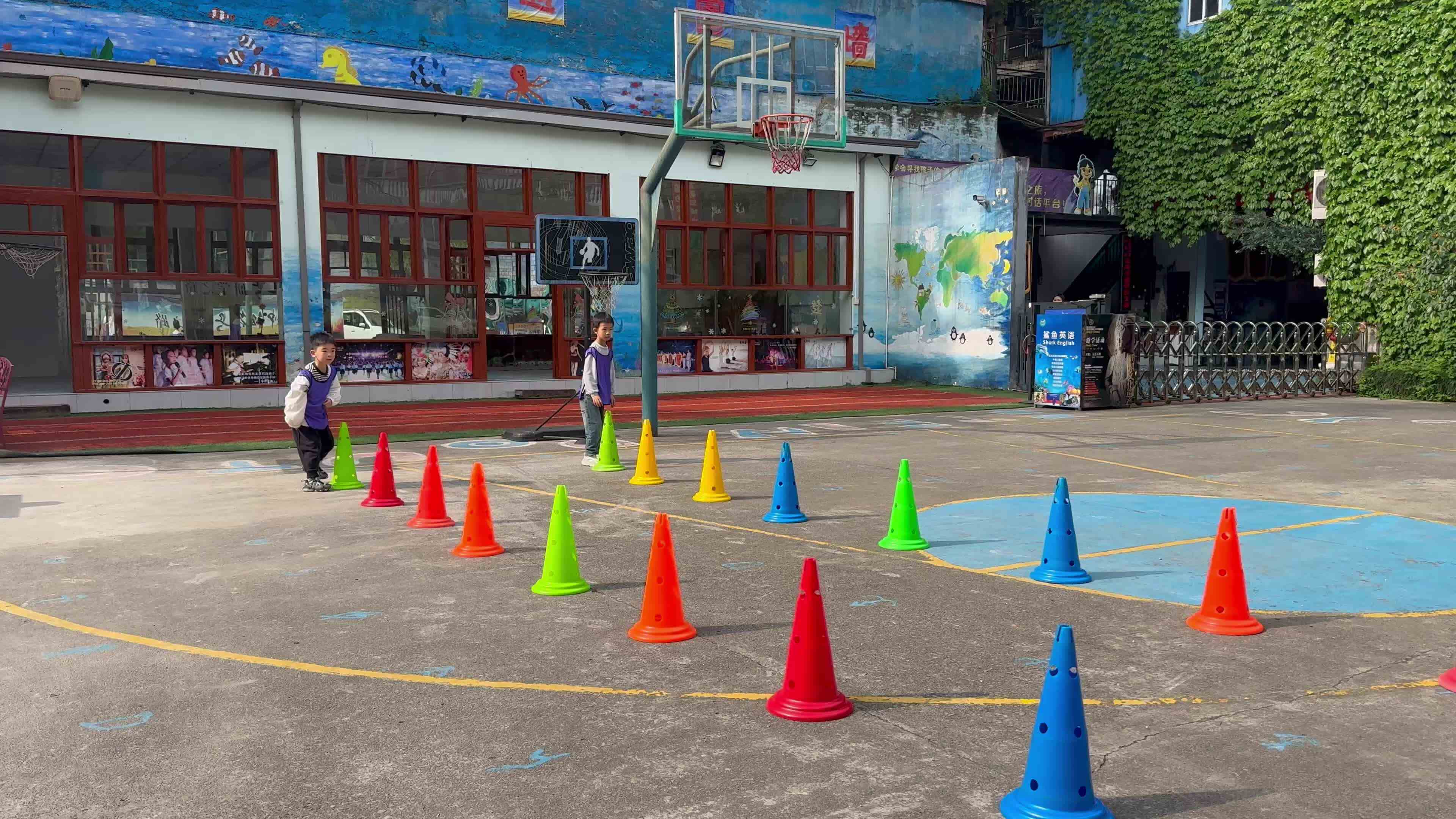 ⁣⁣⁣⁣⁣⁣2026.4.9实验1班体能课-黄初然、崔祺然