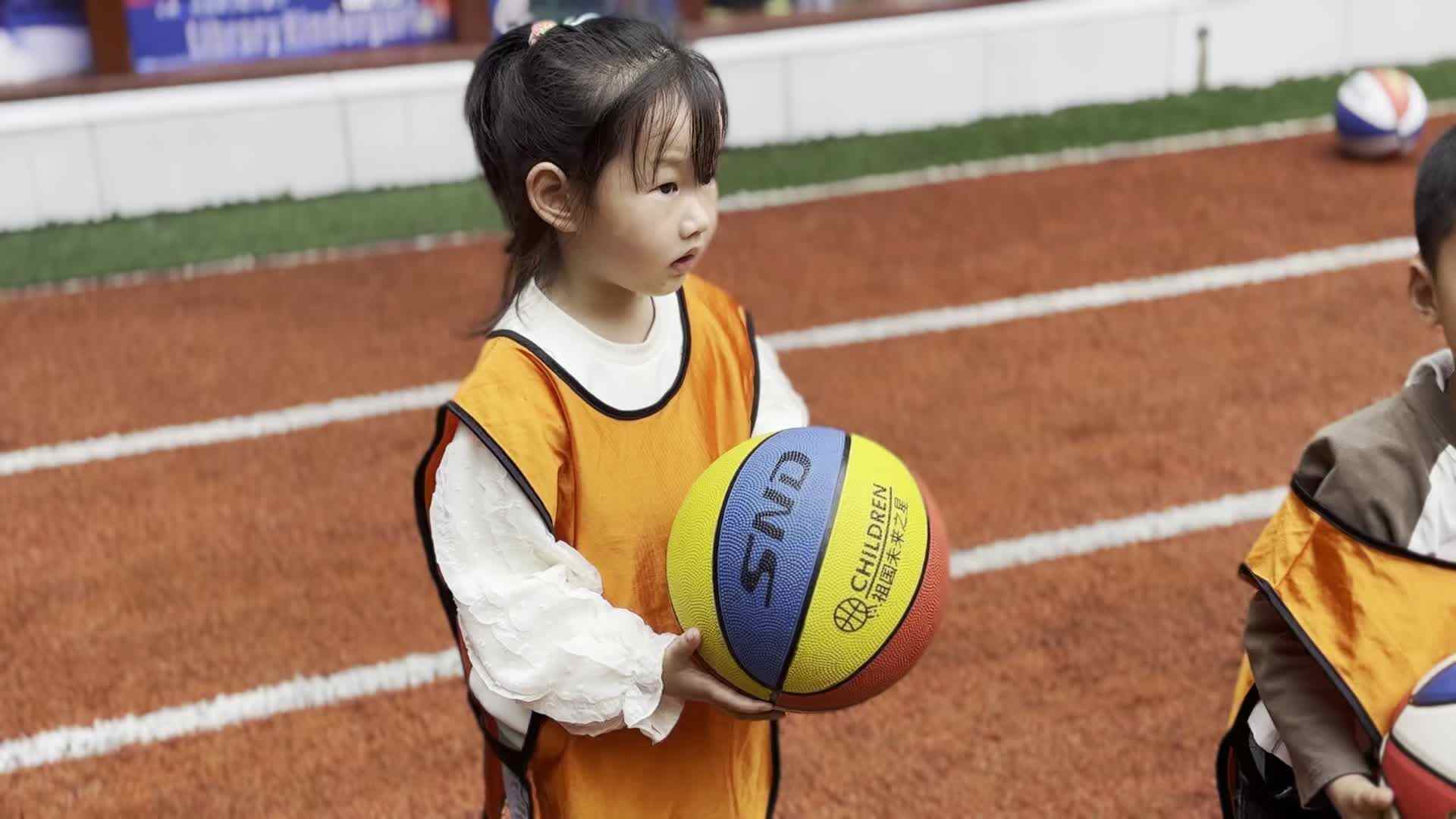 2026.4.16   周一诺  体能《篮球》.mp4