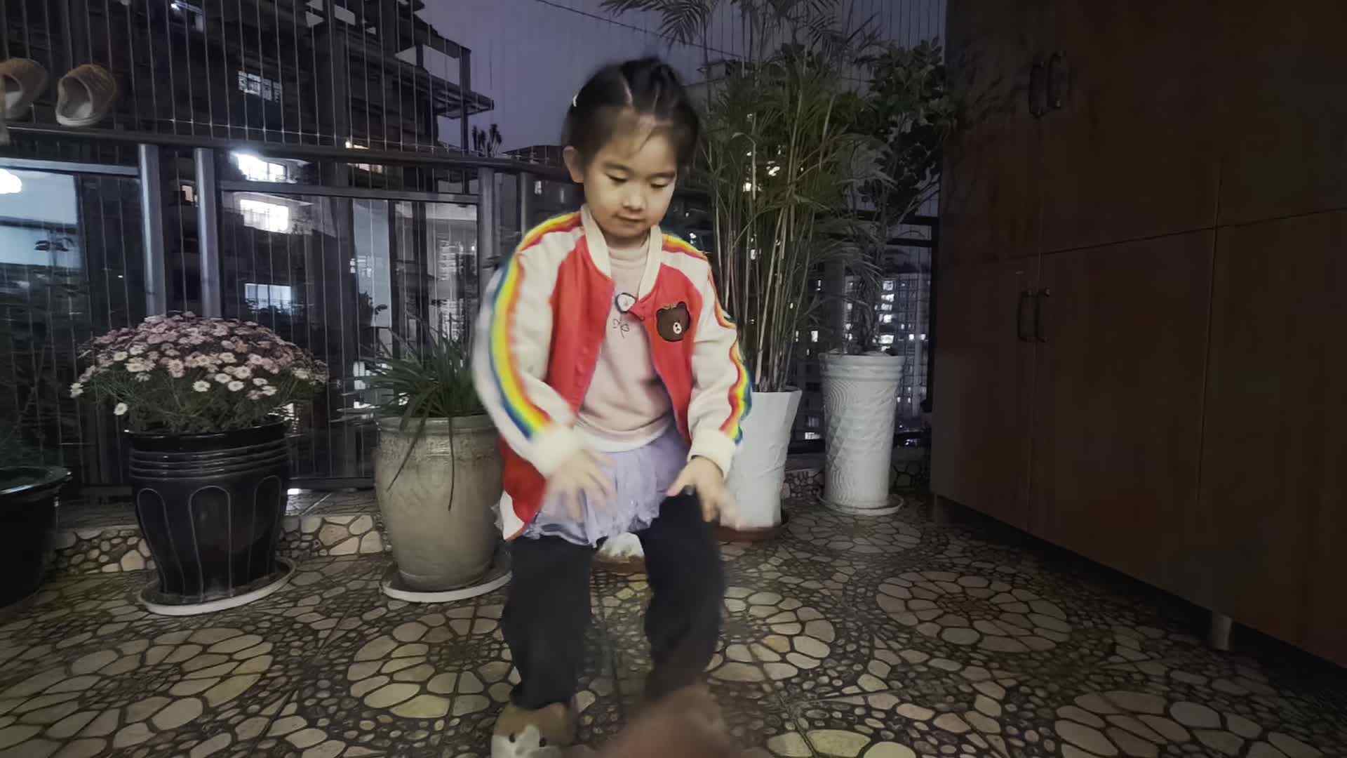 学A班许久-篮球操.mp4