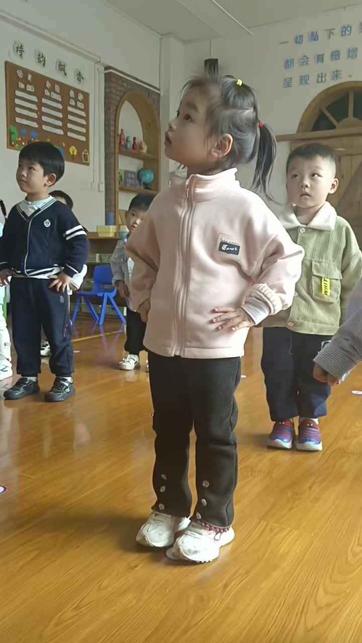 2026.4.8周晨羽《室内早操》（学校教育教学活动）