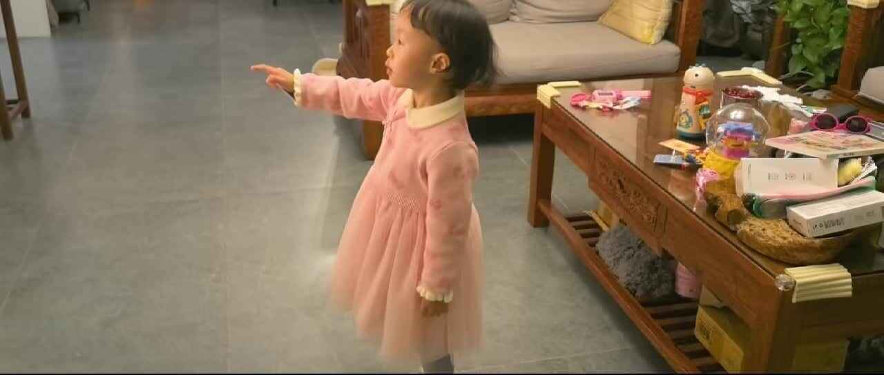 实验小班4号王艺霖学跳舞.mp4