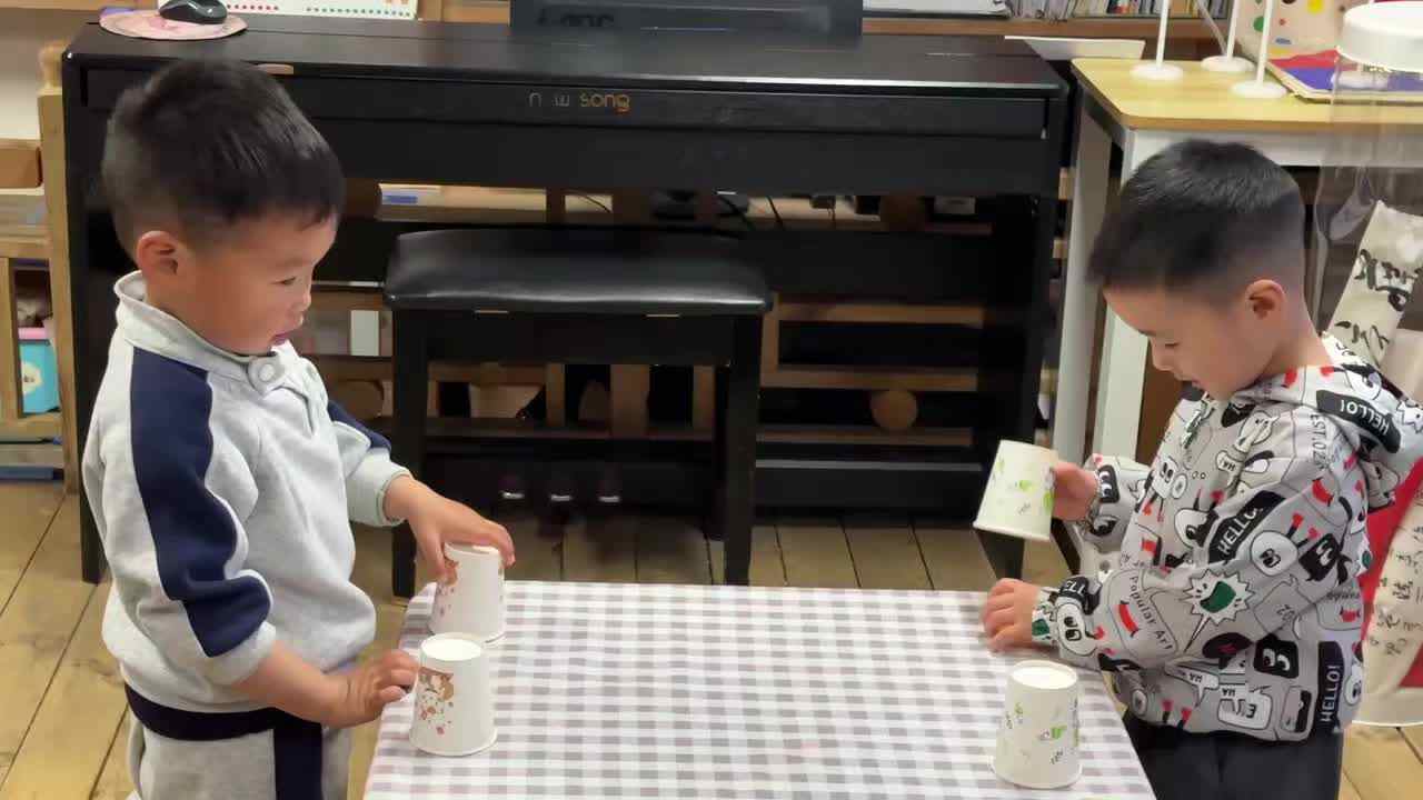 2056.4.14实验小班2号叶弋猷—英语课堂