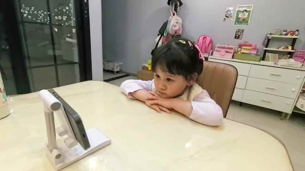 观看视频《天净沙.秋思》89452.mov